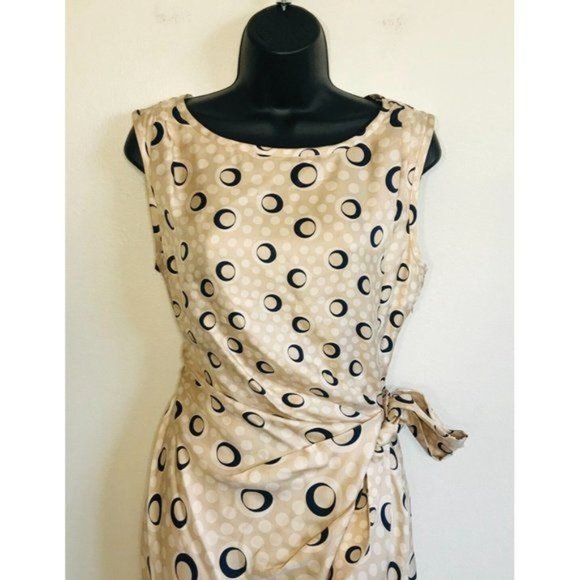 Diane Von Furstenberg Silk New Della Ruched Tie Waist Dress Retro Beige Dot, 6 - Picture 6 of 16